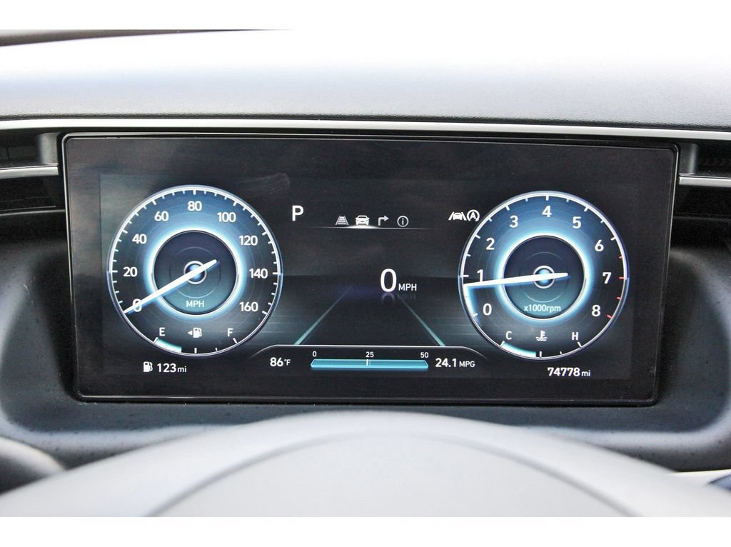 Used 2023 Hyundai Tucson Limited FWD image 15