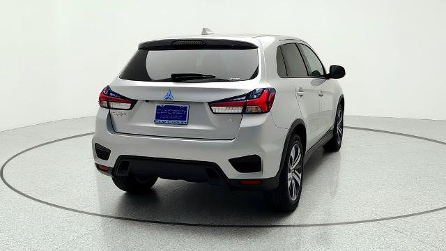 Used 2025 Mitsubishi Outlander Sport AWD image 7