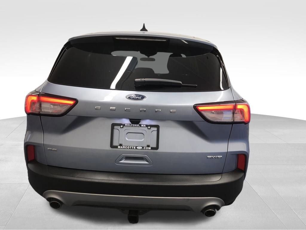 Certified 2022 Ford Escape SE w/ Cold Weather Package image 4