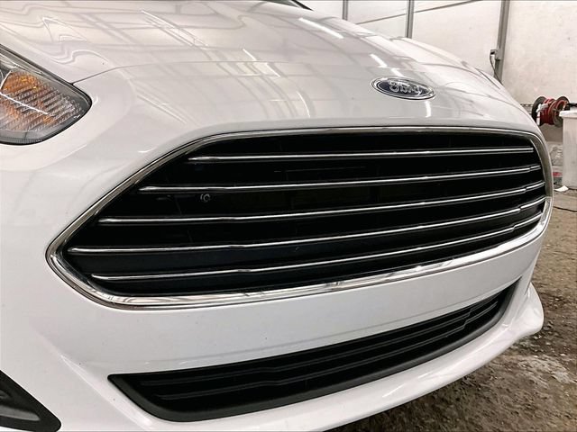 Certified 2019 Ford Fiesta SE w/ Cold Weather Package FWD image 29