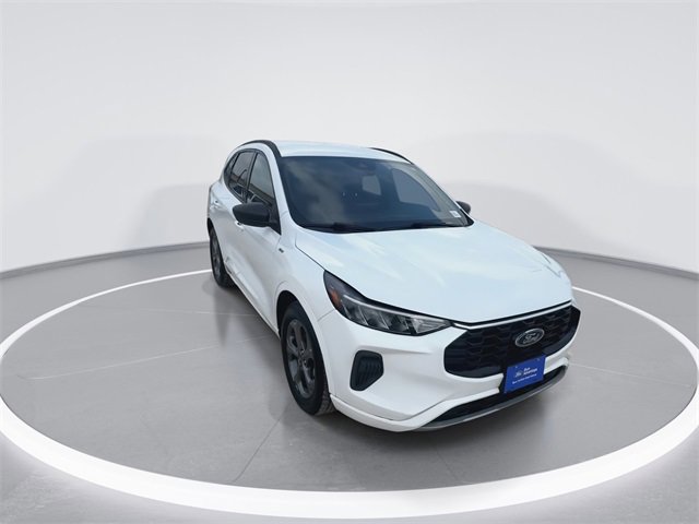 Certified 2023 Ford Escape ST-Line image 3
