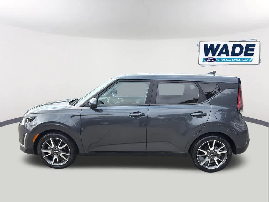 Used 2024 Kia Soul EX w/ Option Group 015 FWD image 8