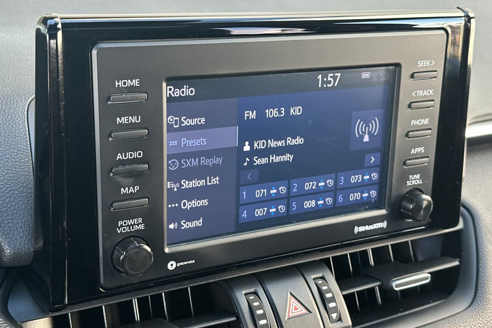 Used 2022 Toyota RAV4 XLE Premium AWD/4WD image 18
