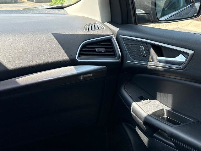 Certified 2024 Ford Edge SEL w/ Convenience Package AWD/4WD image 15