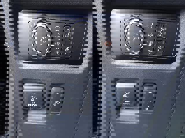 Certified 2024 Ford Expedition Limited image 22