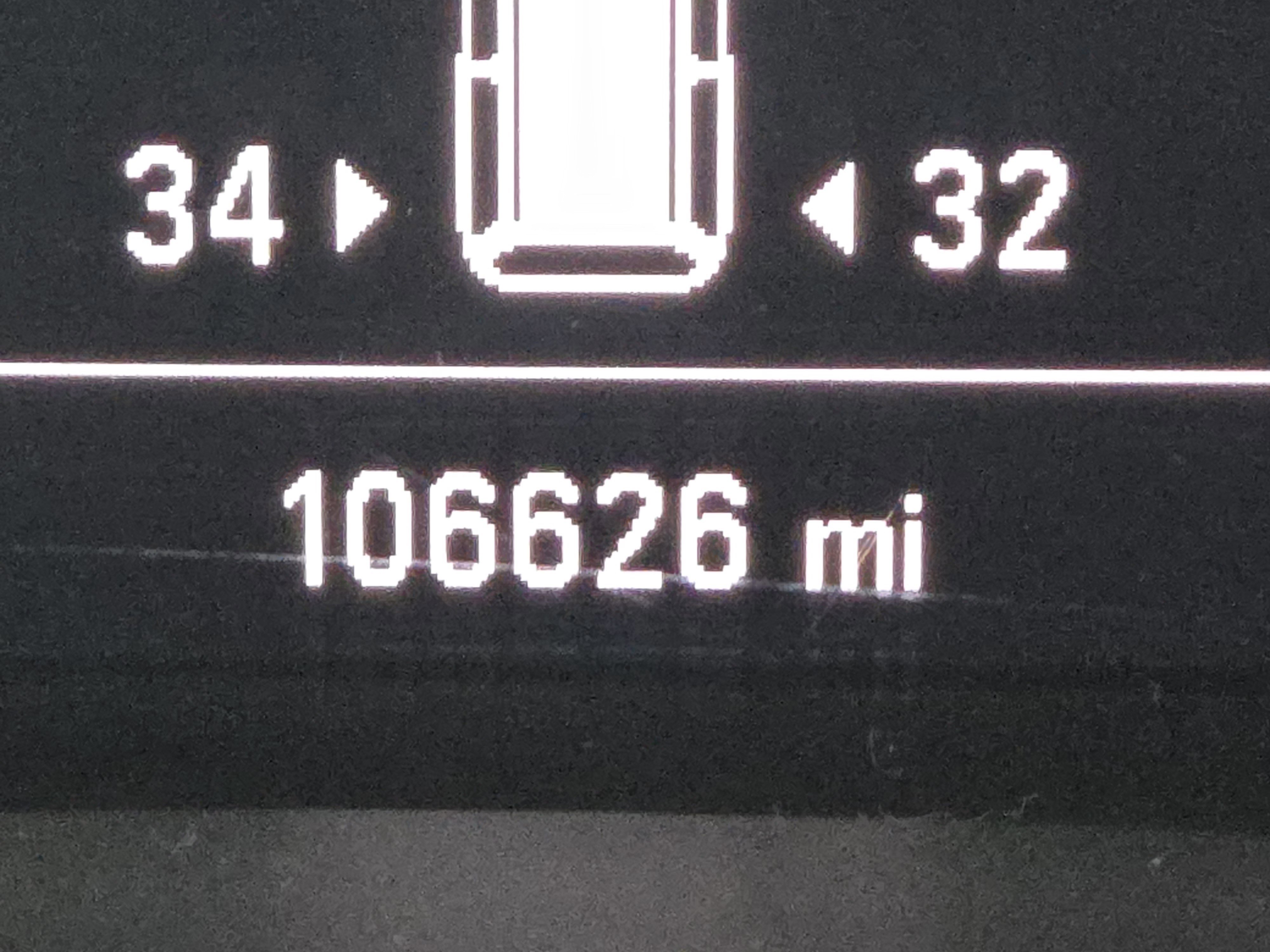 Used 2018 Chevrolet Equinox LT image 13