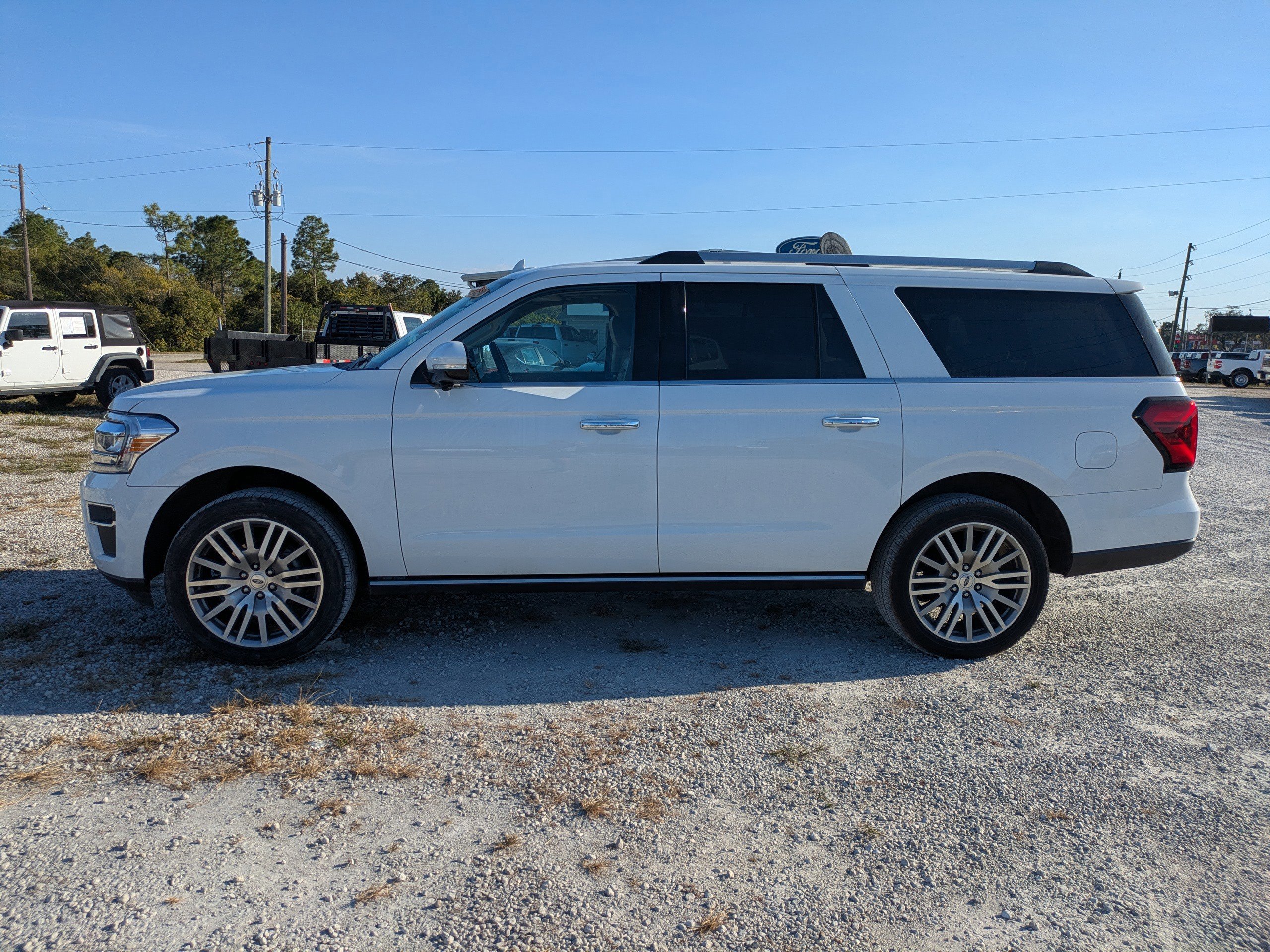 Certified 2023 Ford Expedition Max Limited image 2