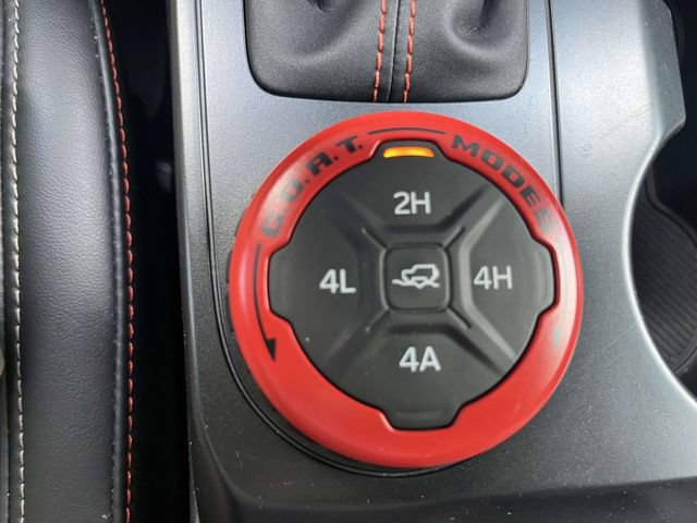 Certified 2025 Ford Bronco Raptor w/ Interior Carbon Fiber Pack AWD/4WD image 32