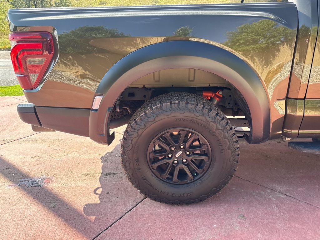 Certified 2025 Ford F150 Raptor AWD/4WD image 31