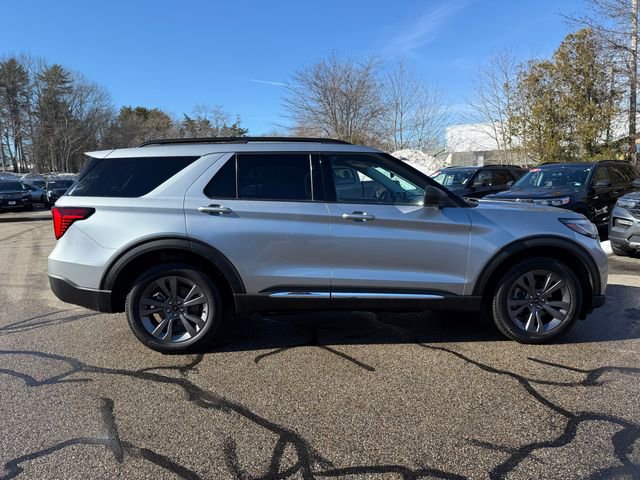 Certified 2025 Ford Explorer Active w/ Active Comfort Package image 5