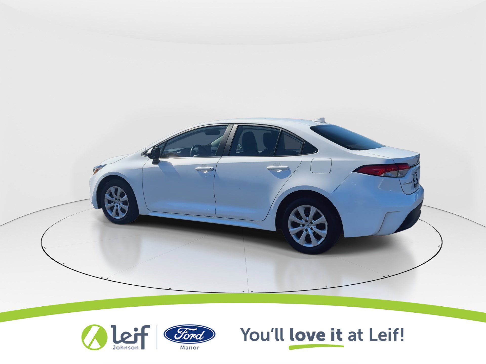 Used 2024 Toyota Corolla LE image 5