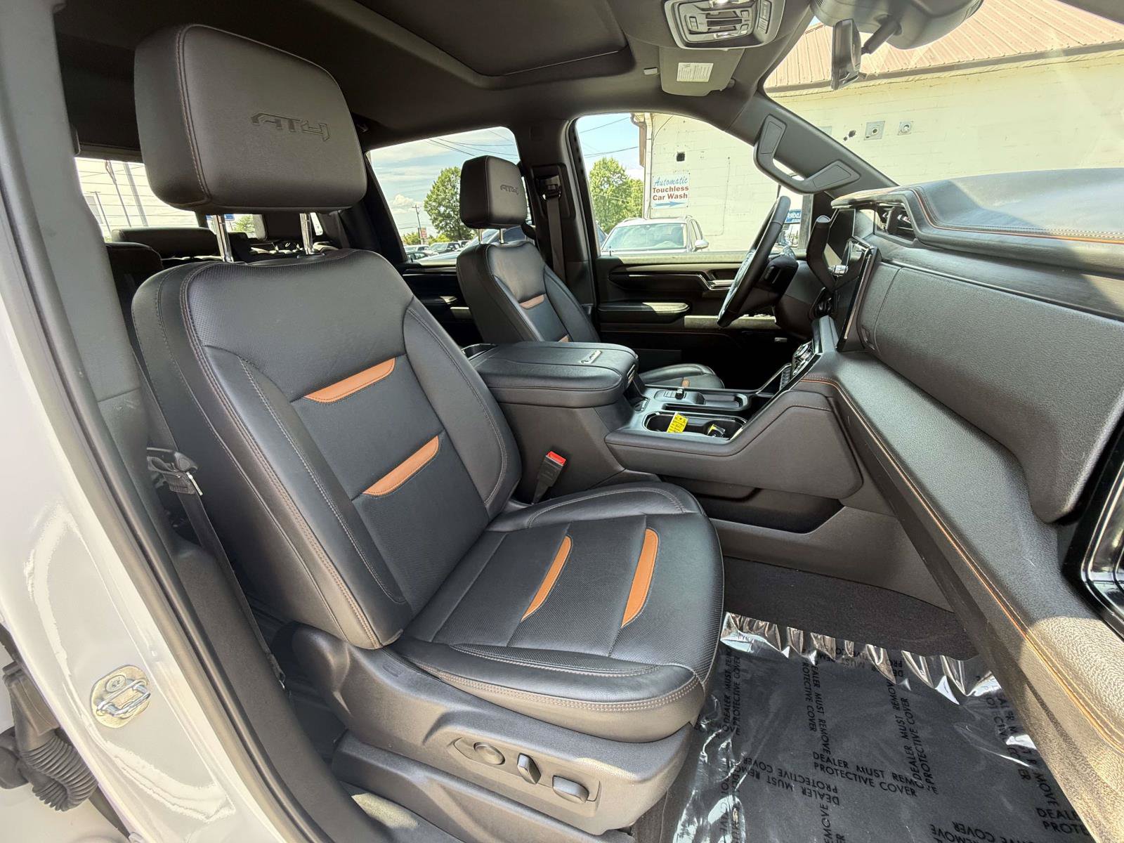 Used 2024 GMC Sierra 2500 AT4 w/ AT4 Premium Plus Package AWD/4WD image 25