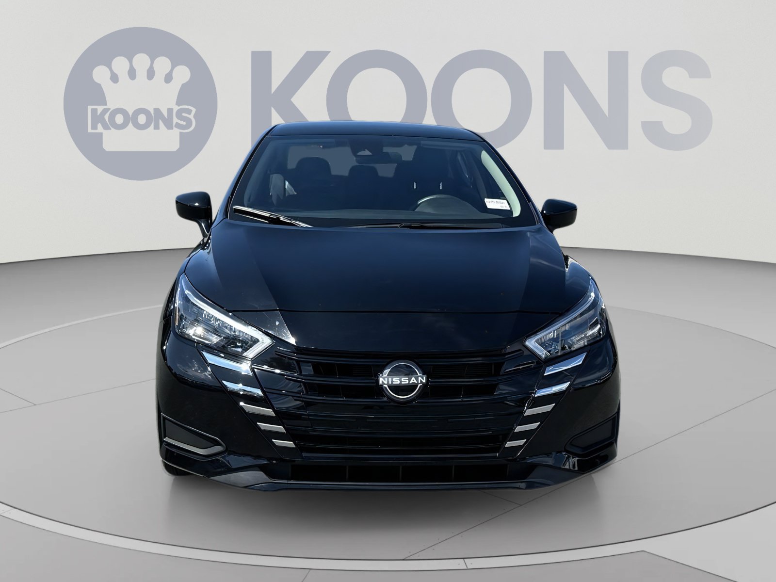Used 2025 Nissan Versa SV FWD image 4