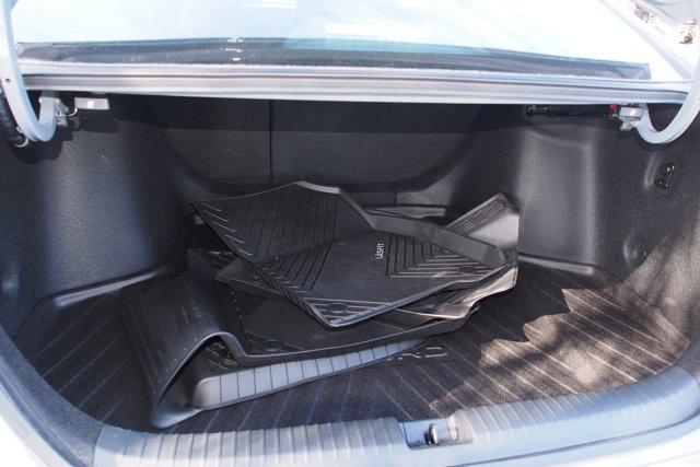 Used 2024 Honda Accord Touring image 14