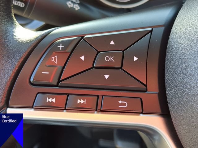 Used 2025 Nissan Sentra SV FWD image 17