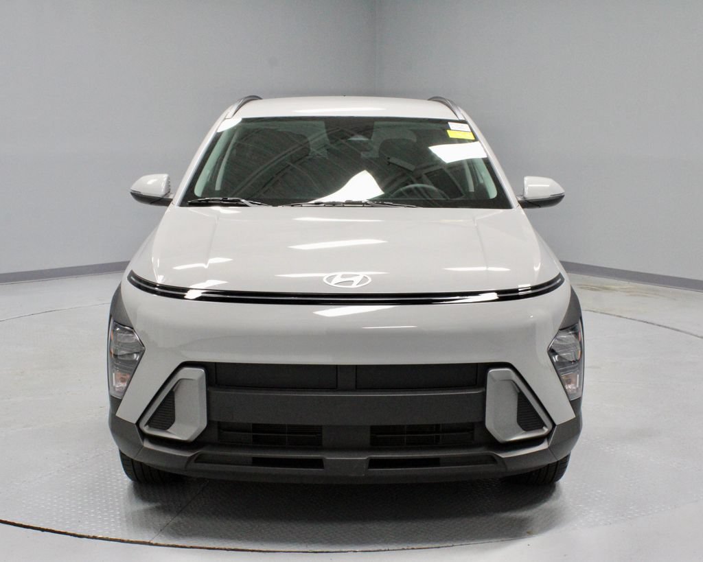 Used 2024 Hyundai Kona SEL AWD/4WD image 6