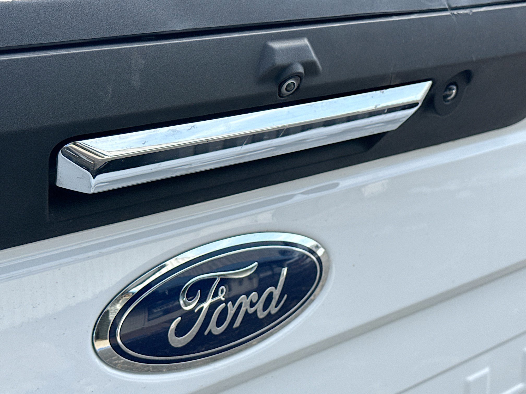 Certified 2021 Ford F350 XLT w/ XLT Premium Package image 17