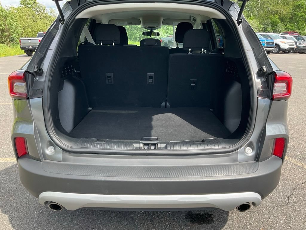Certified 2025 Ford Escape Active AWD/4WD image 21