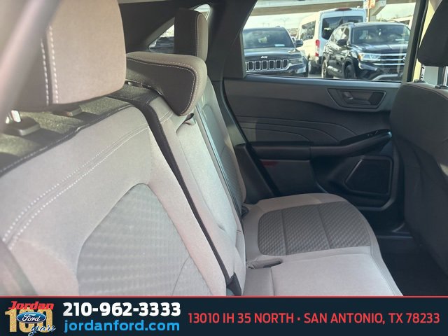 Certified 2022 Ford Escape SE w/ Convenience Package image 9