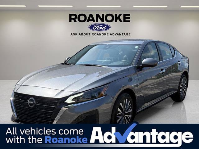 Used 2024 Nissan Altima 2.5 SV w/ SV Premium Package