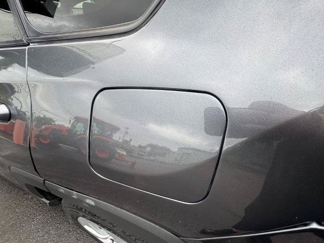 Used 2019 Toyota RAV4 LE AWD/4WD image 27