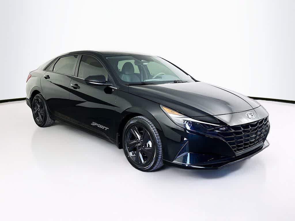 Used 2022 Hyundai Elantra SEL FWD image 22