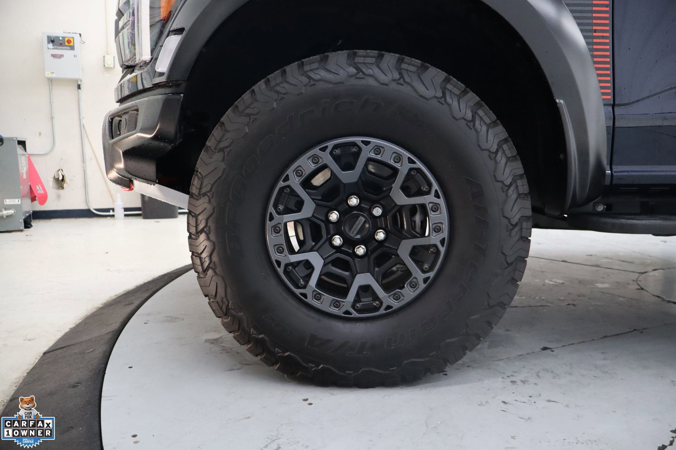 Certified 2025 Ford F150 Raptor w/ Equipment Group 803A Raptor R image 16