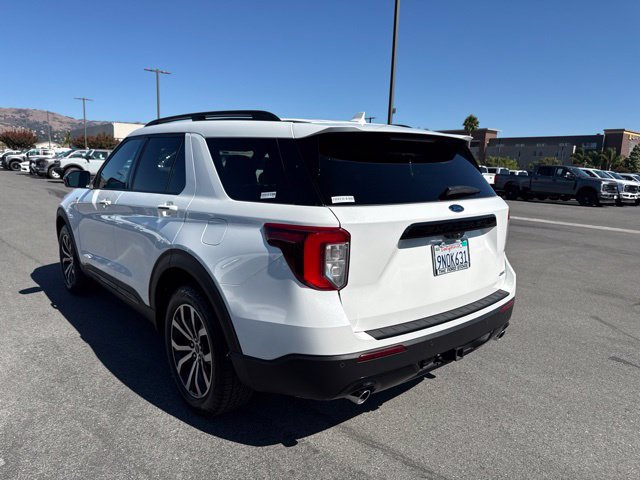Certified 2024 Ford Explorer ST-Line w/ Class IV Trailer Tow Package AWD/4WD image 8