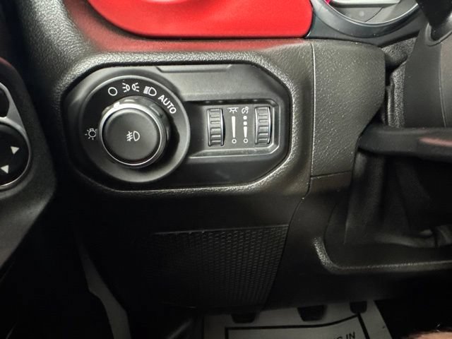 Used 2019 Jeep Wrangler Unlimited Rubicon AWD/4WD image 15