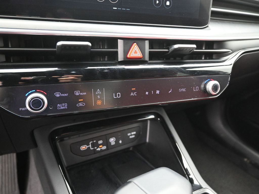 Used 2025 Kia K5 GT-Line w/ GT-Line Premium Package image 46
