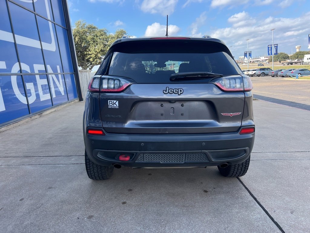 Used 2022 Jeep Cherokee Trailhawk image 6