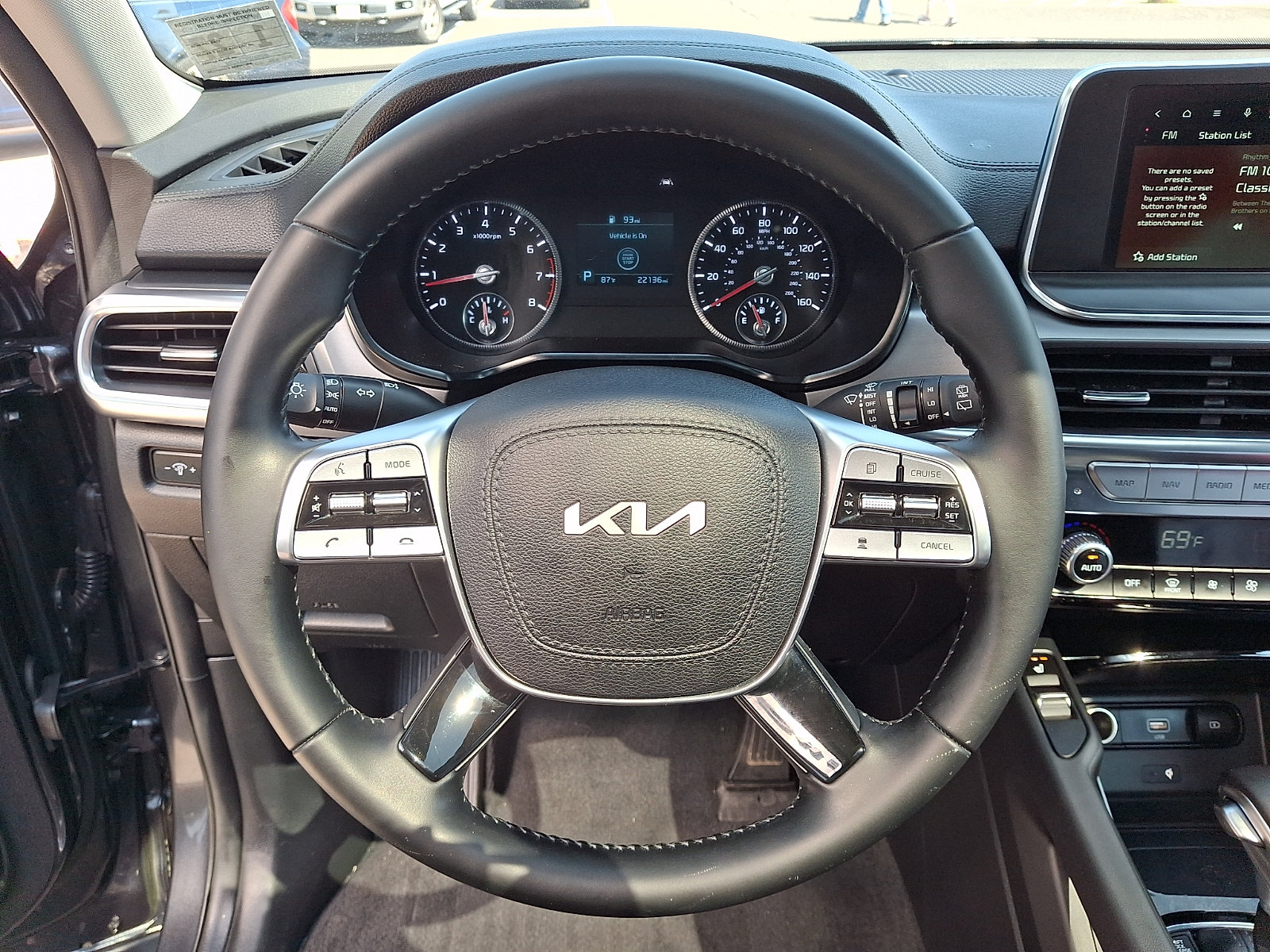 Used 2022 Kia Telluride S AWD/4WD image 22