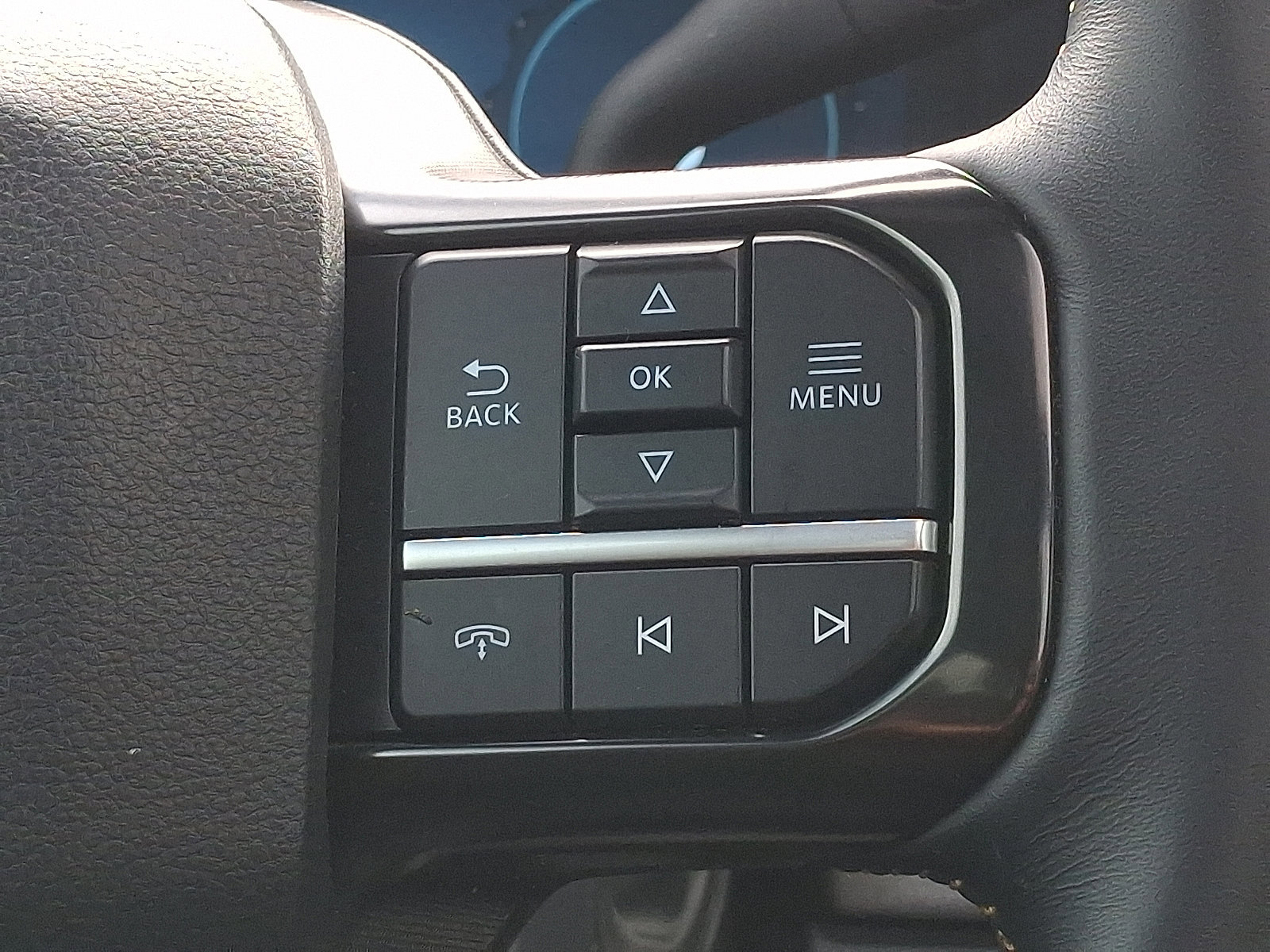 Certified 2024 Ford F250 Platinum w/ Tremor Off-Road Package image 23