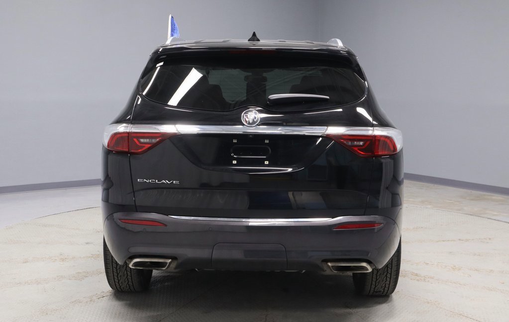 Used 2023 Buick Enclave Essence w/ Experience Buick Package image 4
