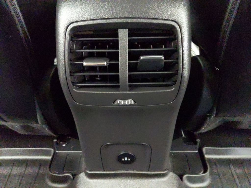Certified 2024 Ford Escape SE FWD image 15
