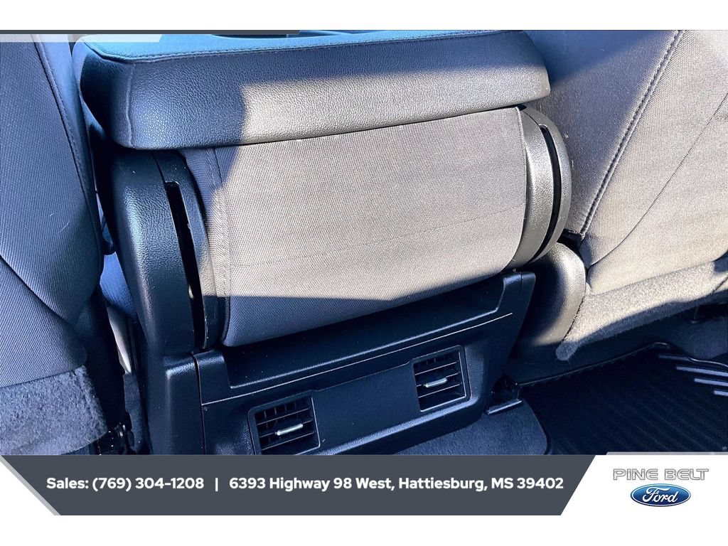 Used 2023 Chevrolet Silverado 1500 Custom AWD/4WD image 25