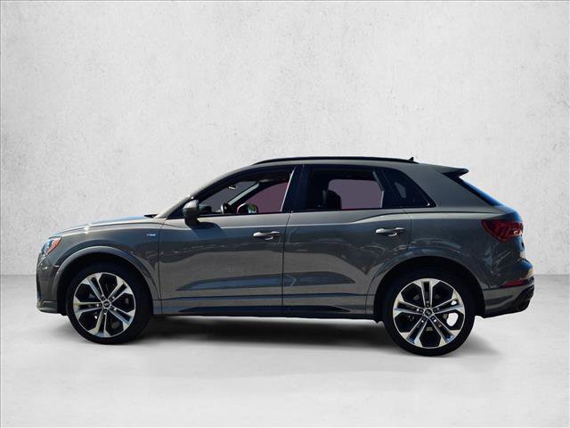 Used 2021 Audi Q3 2.0T Premium w/ Convenience Package AWD/4WD image 5