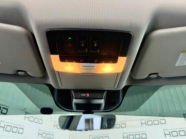 Used 2023 Nissan Rogue Platinum w/ Platinum Premium Package AWD/4WD image 21