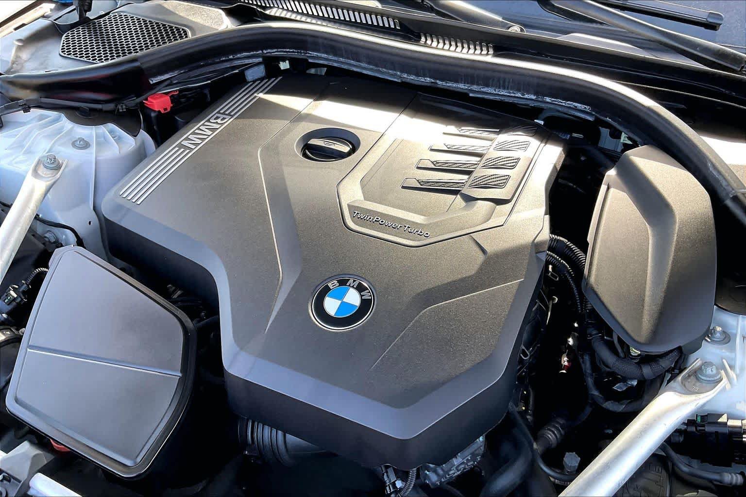 Used 2022 BMW 530i w/ Executive Package RWD image 29