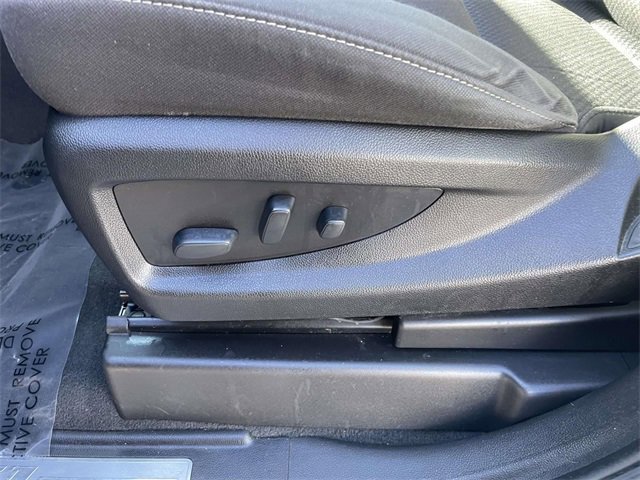 Used 2018 Chevrolet Silverado 1500 LT w/ All Star Edition image 13