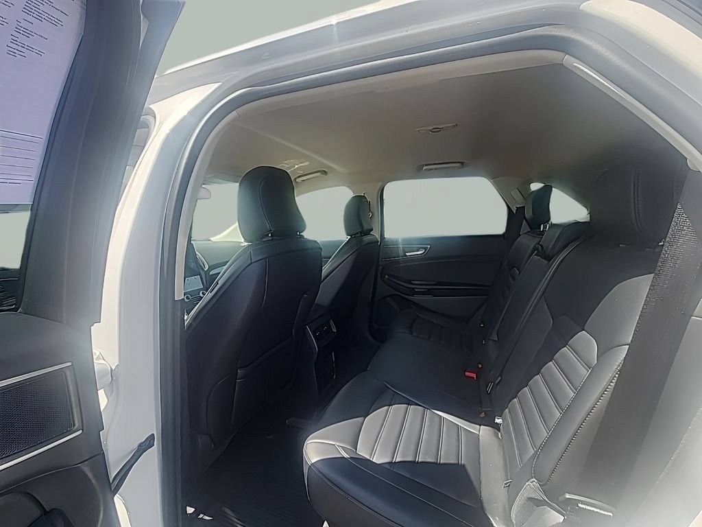 Certified 2024 Ford Edge SEL w/ Convenience Package AWD/4WD image 19