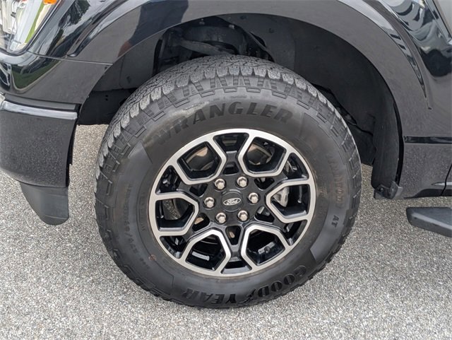 Certified 2022 Ford F150 XLT w/ Equipment Group 302A High image 7