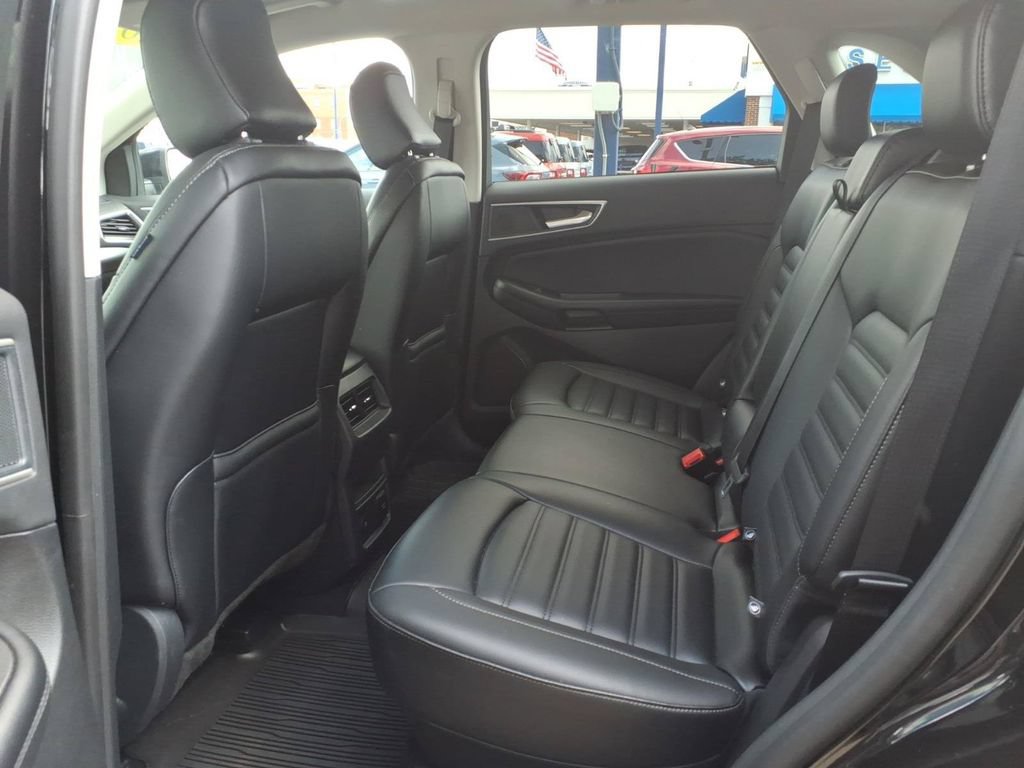 Certified 2024 Ford Edge SEL w/ Convenience Package AWD/4WD image 10