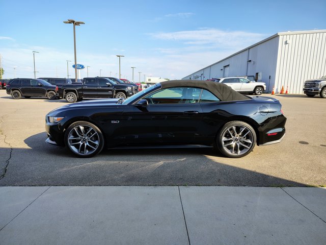 Certified 2017 Ford Mustang GT Premium w/ Equipment Group 401A RWD image 5