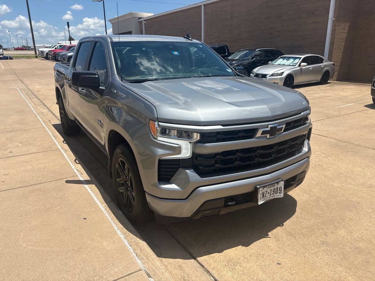 Used 2024 Chevrolet Silverado 1500 RST RWD image 6