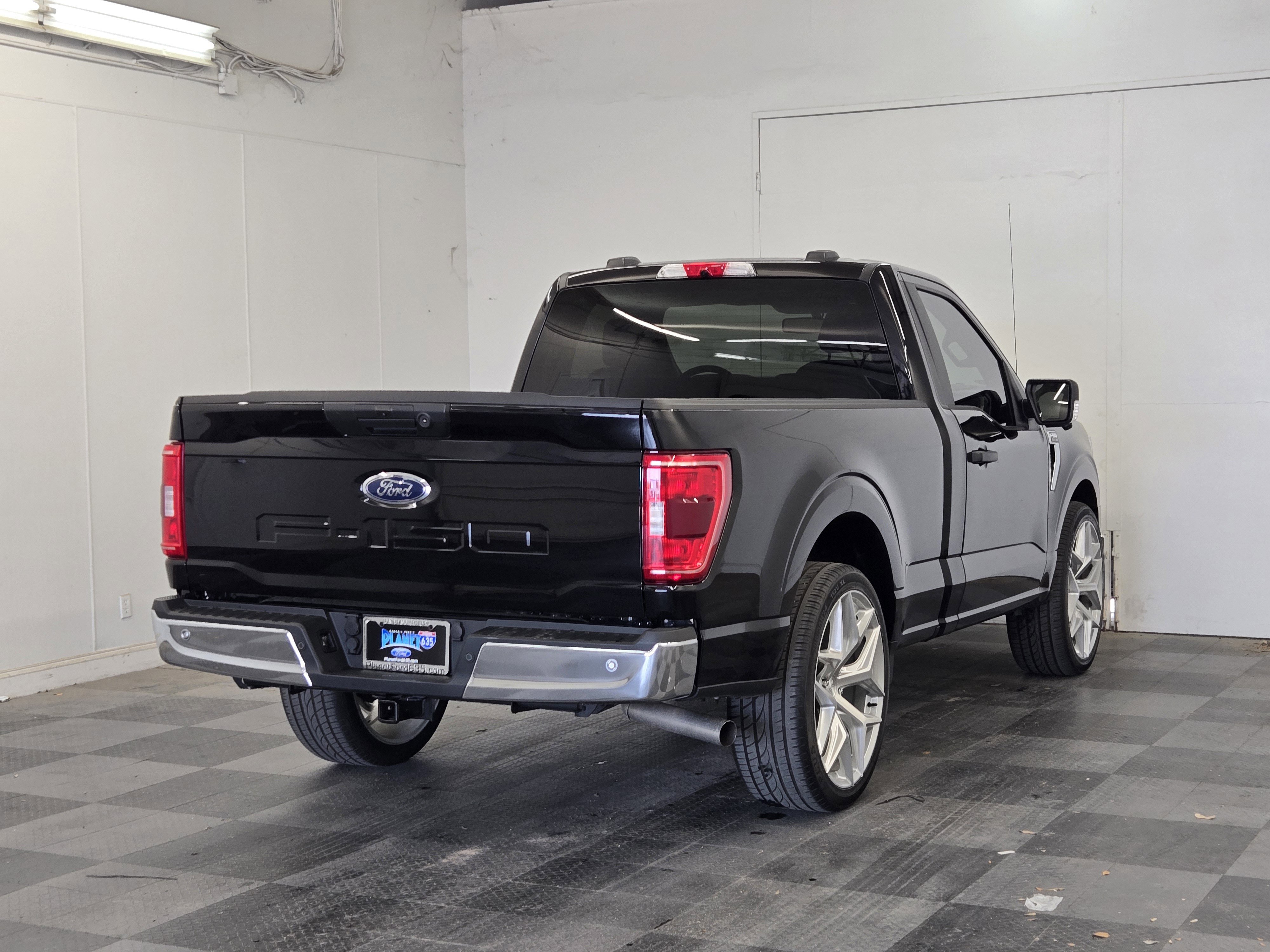 Certified 2021 Ford F150 XLT w/ Equipment Group 301A Mid RWD image 7