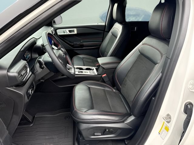 Certified 2023 Ford Explorer ST-Line w/ Class IV Trailer Tow Package RWD image 20