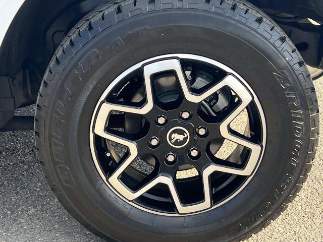 Certified 2025 Ford Bronco Outer Banks image 9