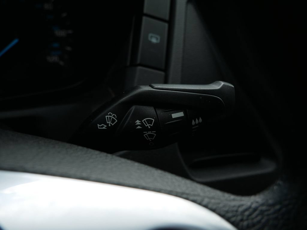 Certified 2019 Ford Transit 150 XL RWD image 18
