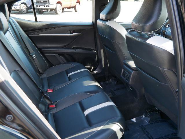 Used 2025 Toyota Camry SE FWD image 13